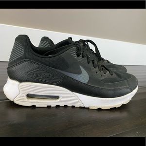 Nike AirMax Ladies size 8.